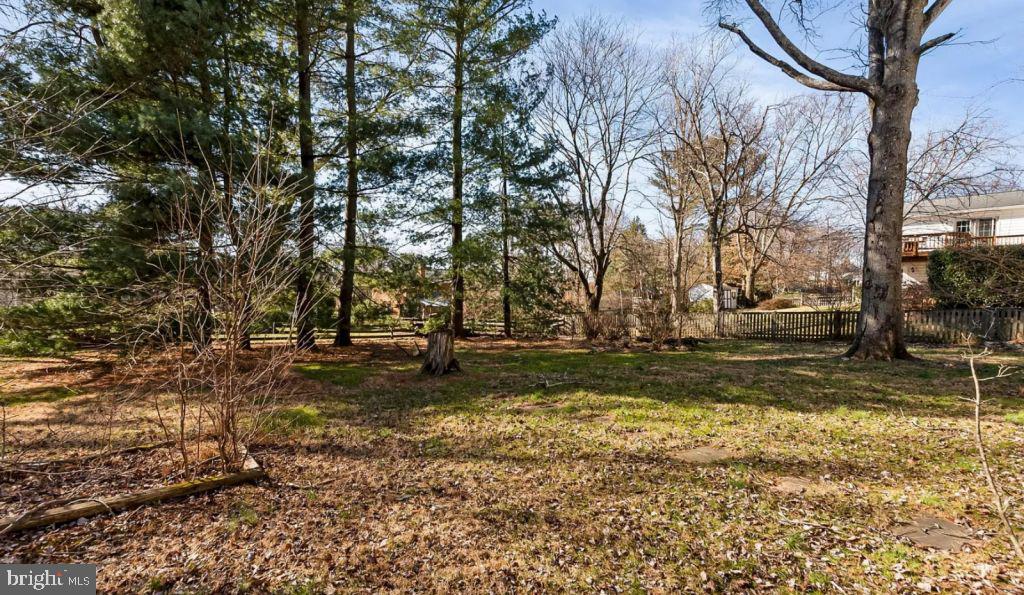 7923 Lewinsville Road McLean, VA 22102 - Photo 2 of 3