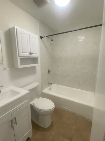 $1,995 | 80 Cambridge Road, Unit 26, Woburn, MA 01801