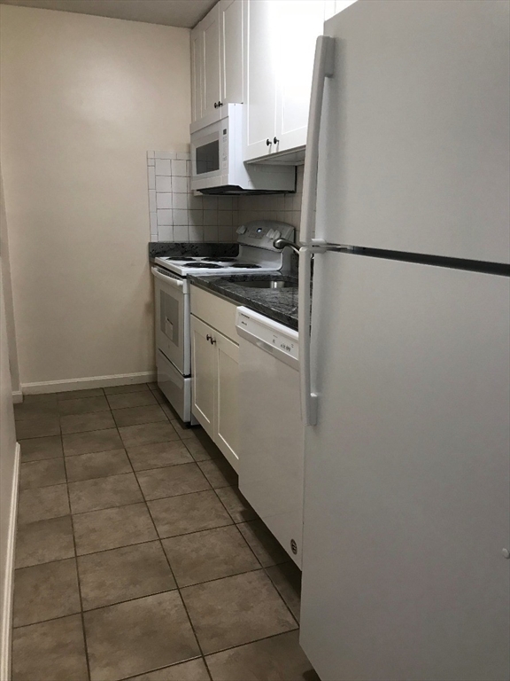 80 Cambridge Road, Unit 26 Woburn, MA 01801 - Photo 6 of 6