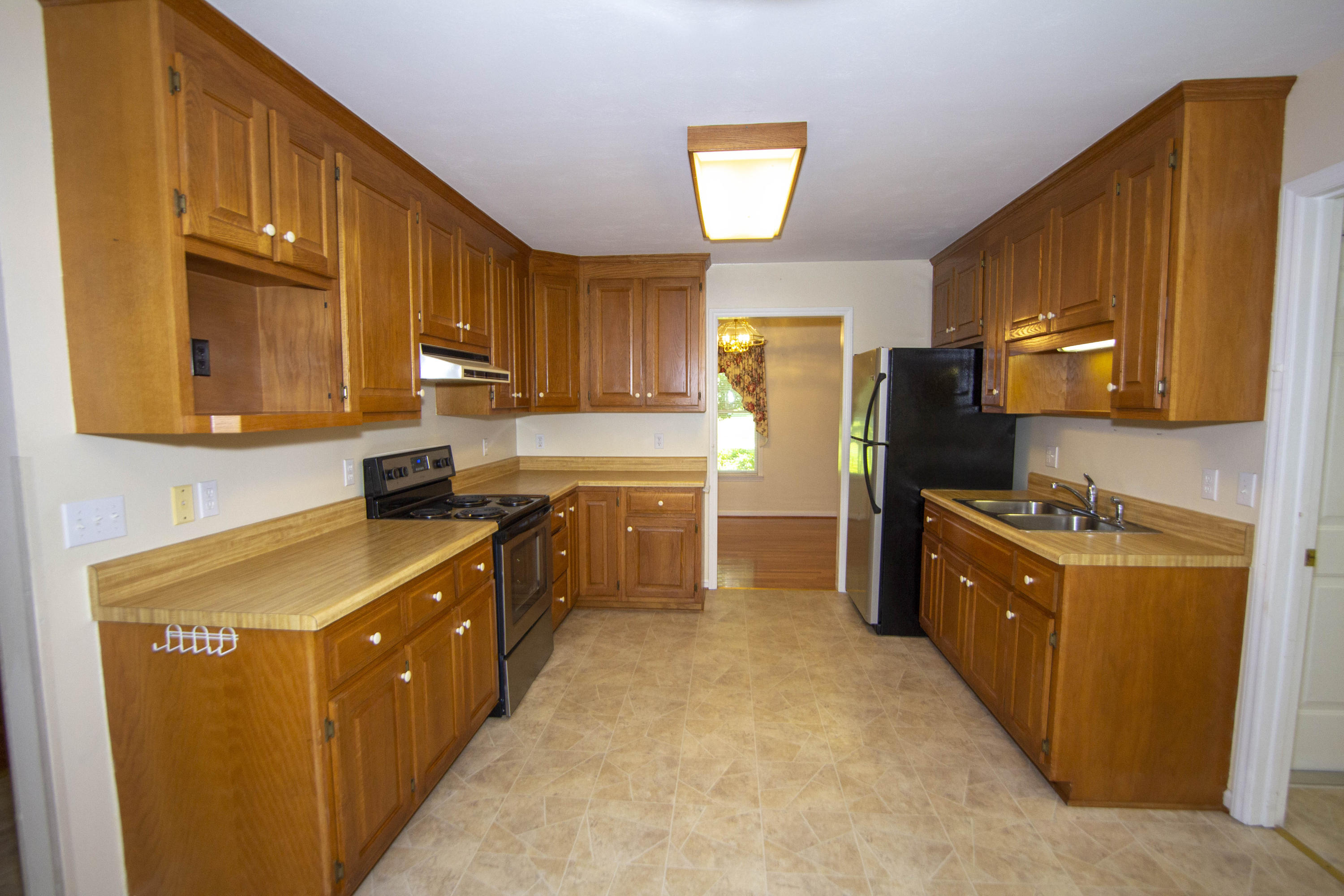 575 Tall Tree Road Wirtz, VA 24184 - Photo 17 of 64 Kitchen