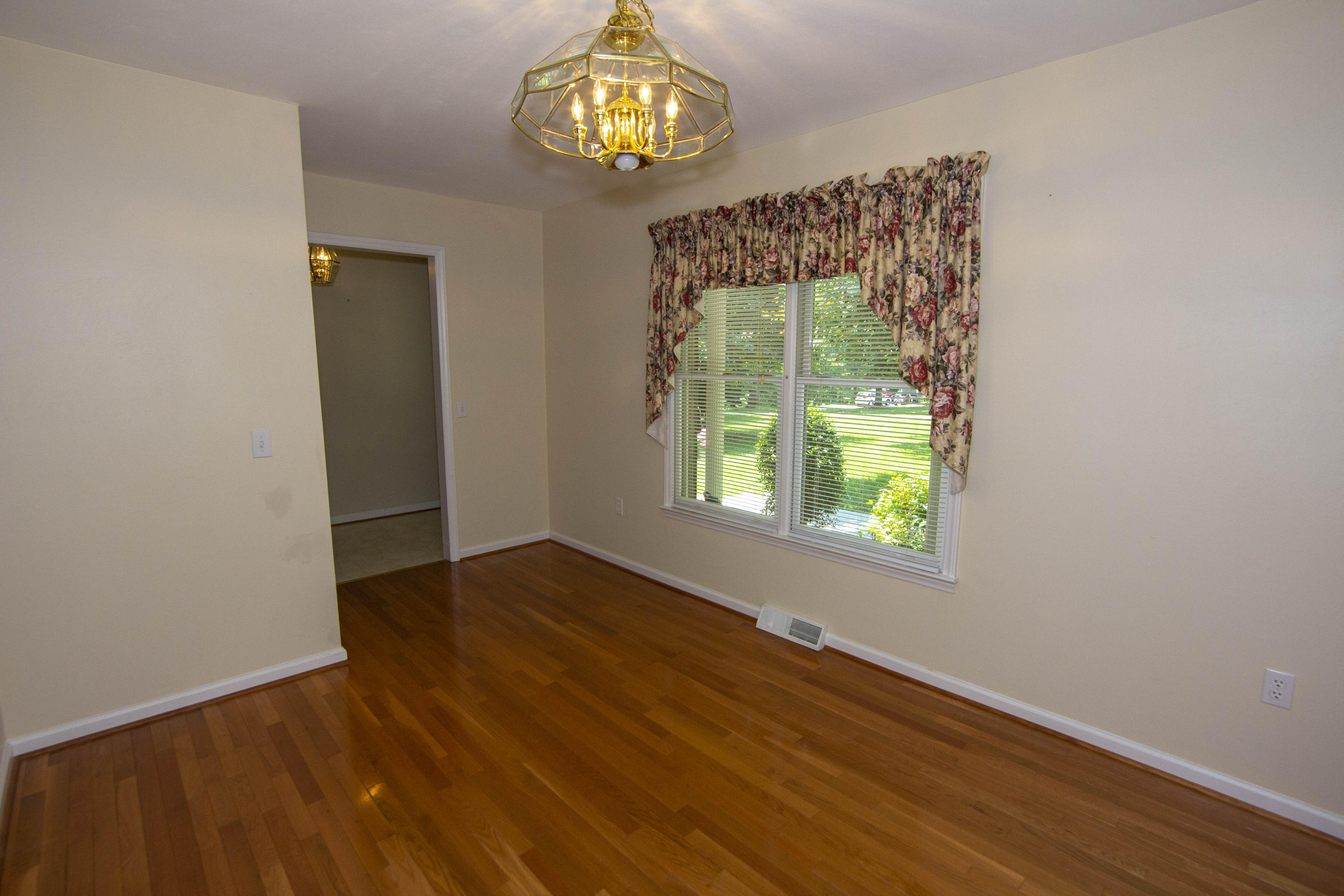 575 Tall Tree Road Wirtz, VA 24184 - Photo 9 of 64 Dining Room