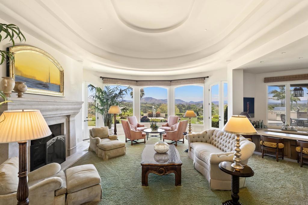 5528 La Crescenta Road Rancho Santa Fe, CA 92067 - Photo 10 of 16