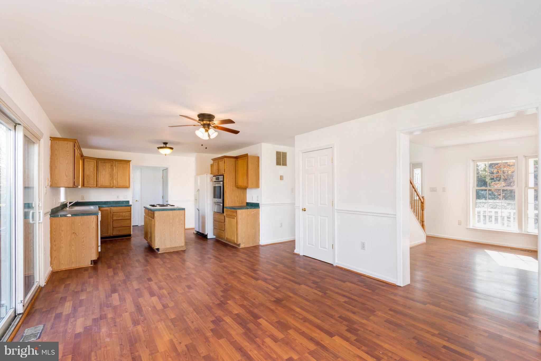 2529 Perring Woods Road Baltimore, MD 21234 - Photo 18 of 30 Dining Room