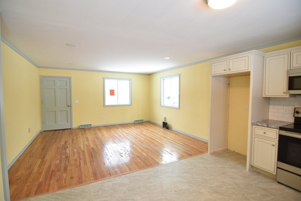 30 Ridge Street Westminster, MA 01473 - Photo 13 of 27 Gallery Image 13