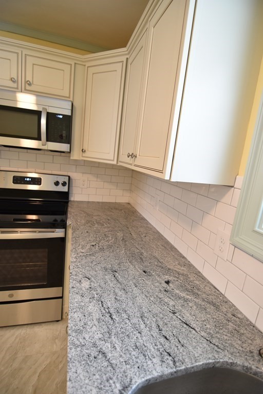 30 Ridge Street Westminster, MA 01473 - Photo 8 of 27 Gallery Image 8
