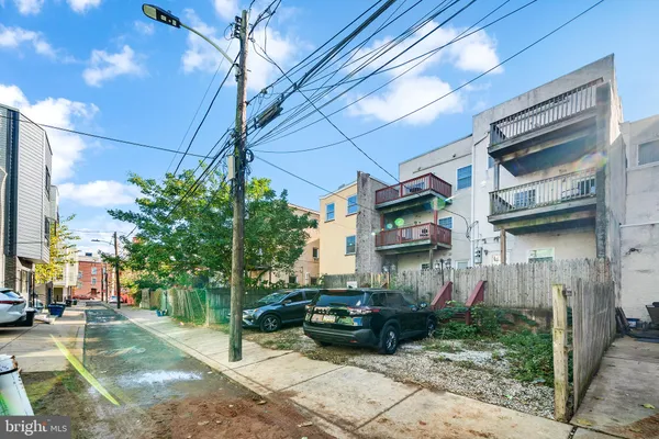 $449,900 | 1927 Poplar Street, Unit B, Philadelphia, PA 19130