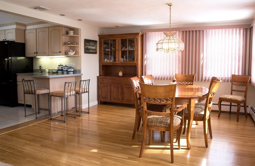 47 Revere Road Woburn, MA 01801 - Photo 3 of 24 Gallery Image 3