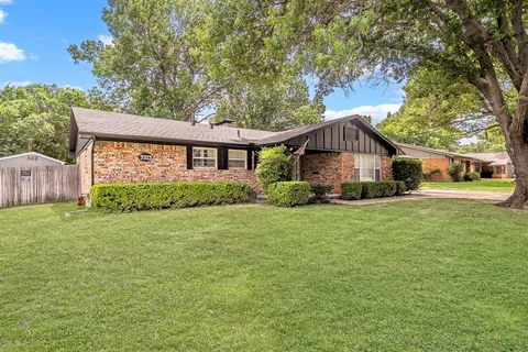$369,000 | 3513 Granada Drive, Richland Hills, TX 76118