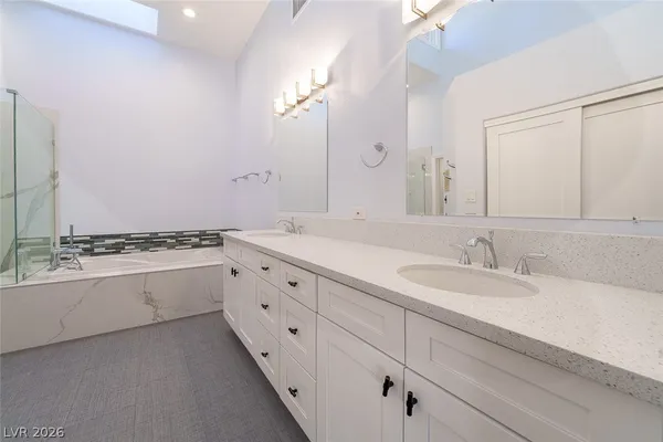 $2,850 | 5103 Southern Hills Lane, Las Vegas, NV 89113