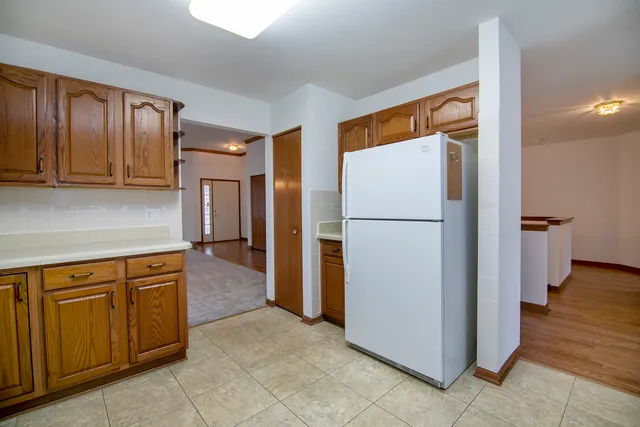 $349,900 | 21327 West Redwood Drive, Plainfield, IL 60544