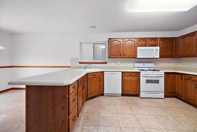 $349,900 | 21327 West Redwood Drive, Plainfield, IL 60544