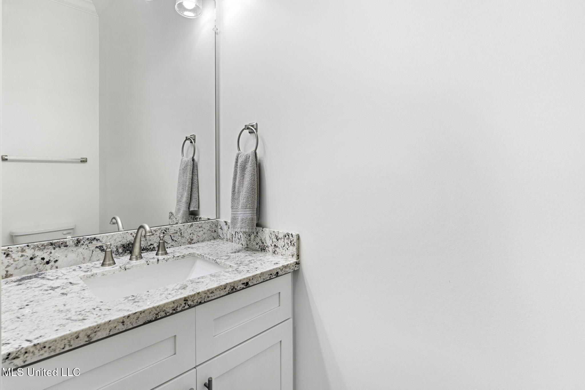 211 Chartres Street Bay St. Louis, MS 39520 - Photo 23 of 28 13-web-or-mls-211 Chartres Street (8)