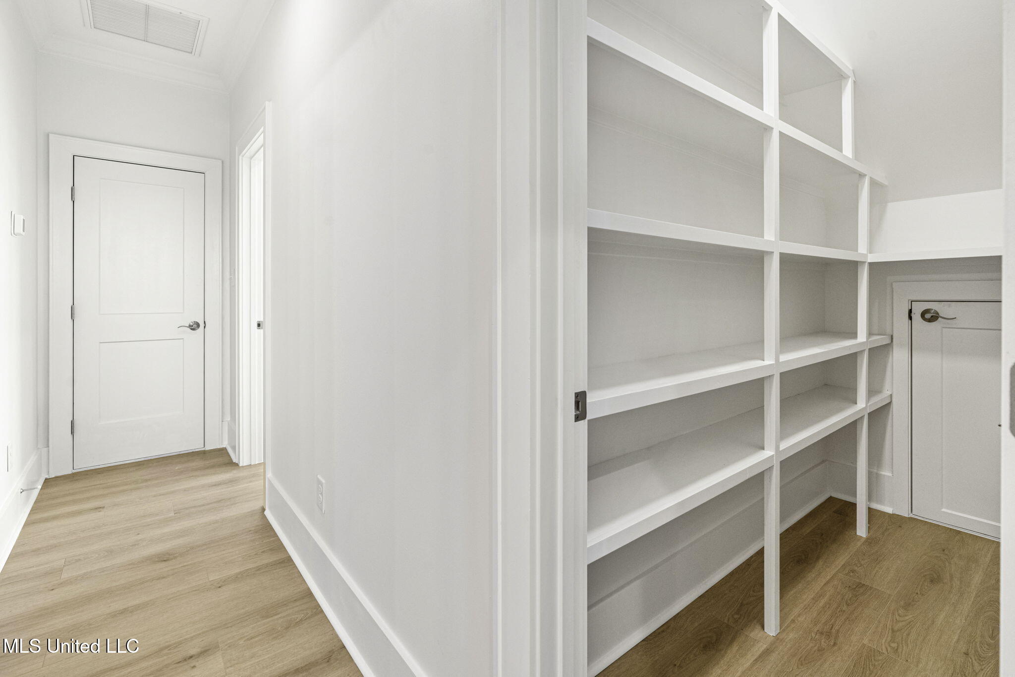 211 Chartres Street Bay St. Louis, MS 39520 - Photo 25 of 28 16-web-or-mls-211 Chartres Street (16)