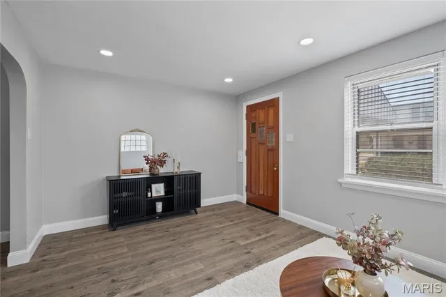 $349,900 | 5203 Schollmeyer Avenue, St. Louis, MO 63109