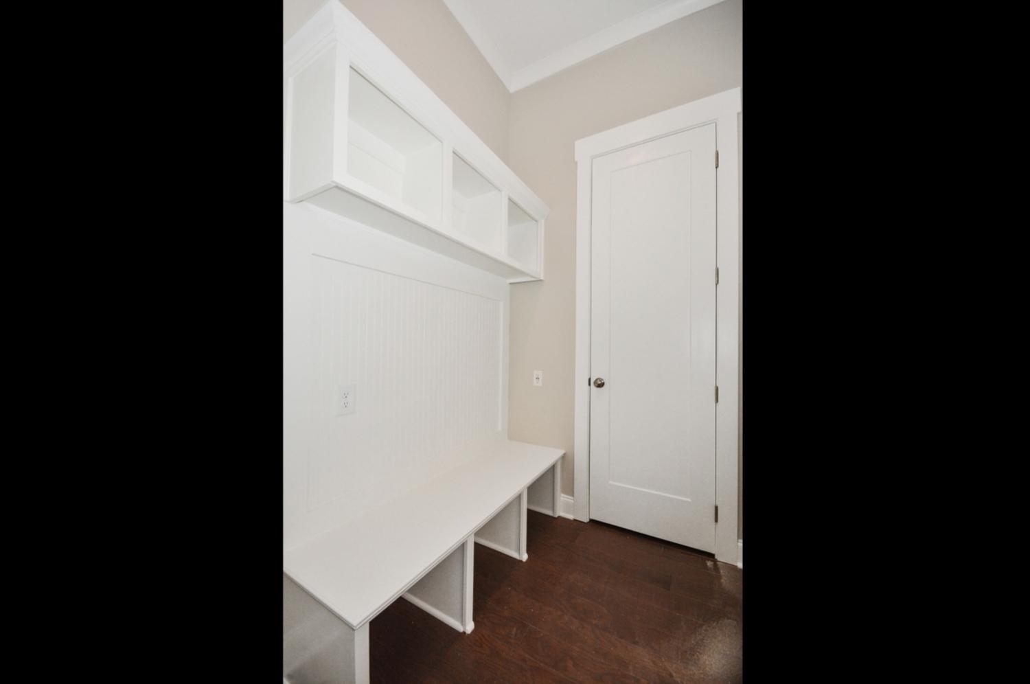 1092 Lyle Way Mount Pleasant, SC 29466 - Photo 9 of 22 Drop Zone