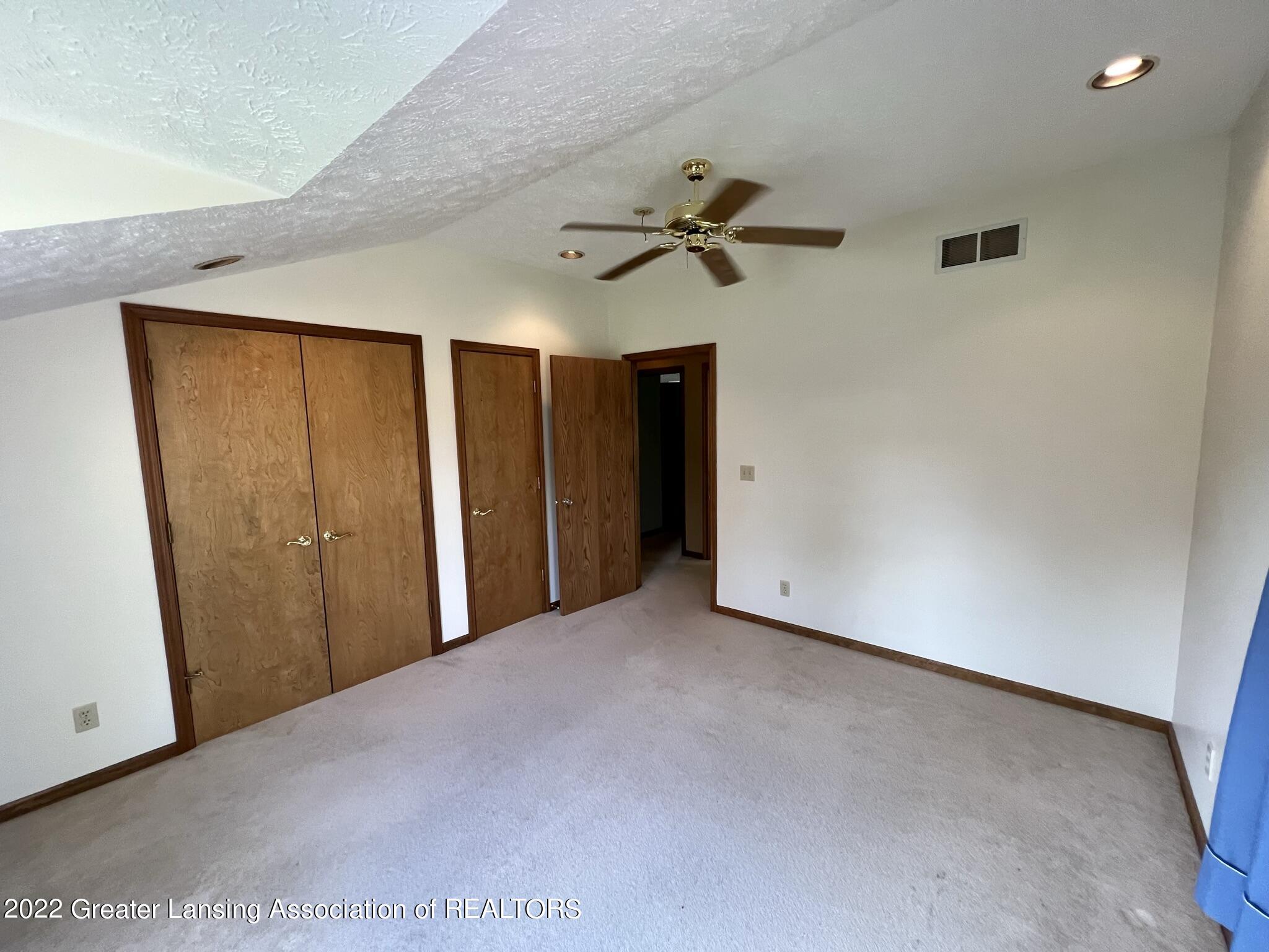 13320 Kenyon Road Grand Ledge, MI 48837 - Photo 39 of 61 IMG_5861
