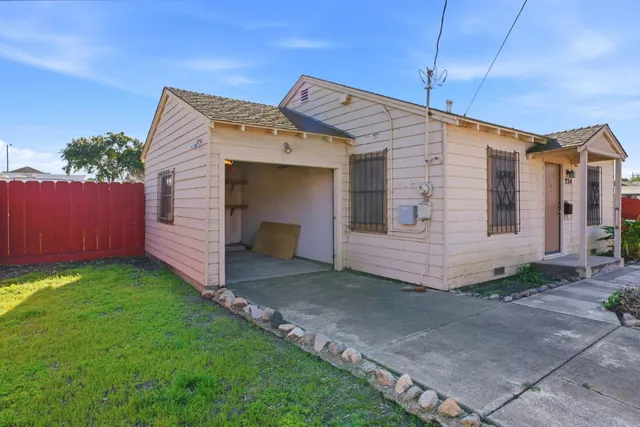 $520,000 | 234 Cherry Drive, Salinas, CA 93901