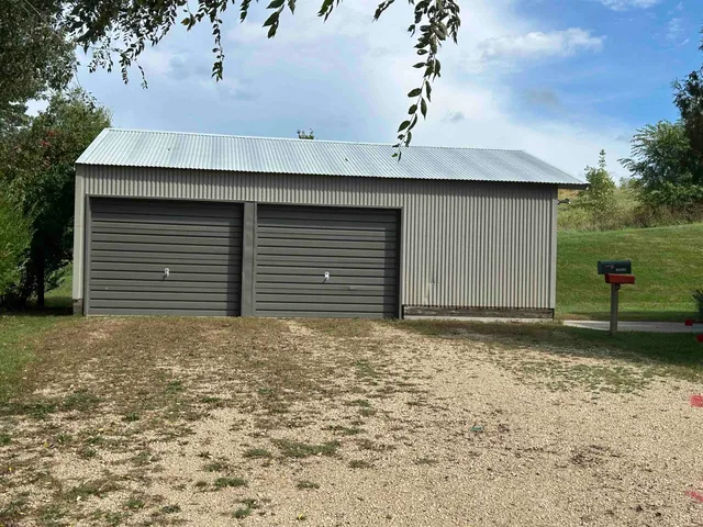 $165,000 | 26990 Us Highway, Richland Center, WI 53581