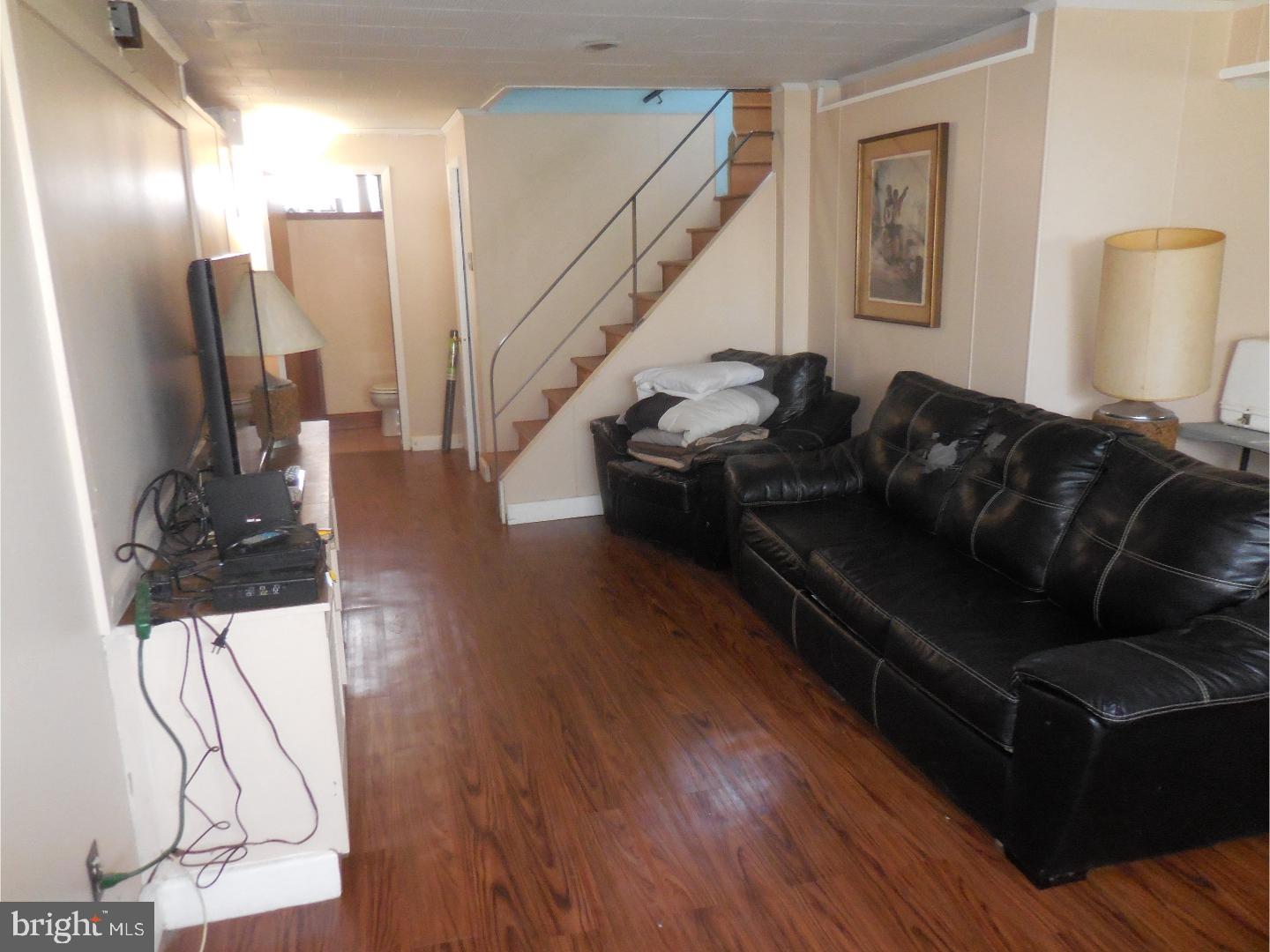 1415 Clements Road Wyncote, PA 19095 - Photo 8 of 25 Gallery Image 8