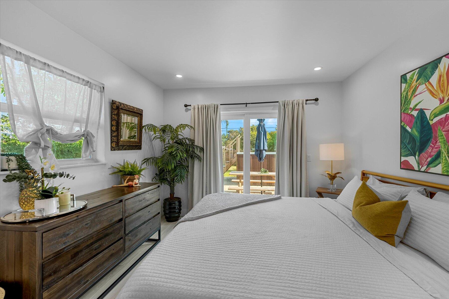 210 6th Street Jupiter, FL 33458 - Photo 21 of 36 21-DSC09491