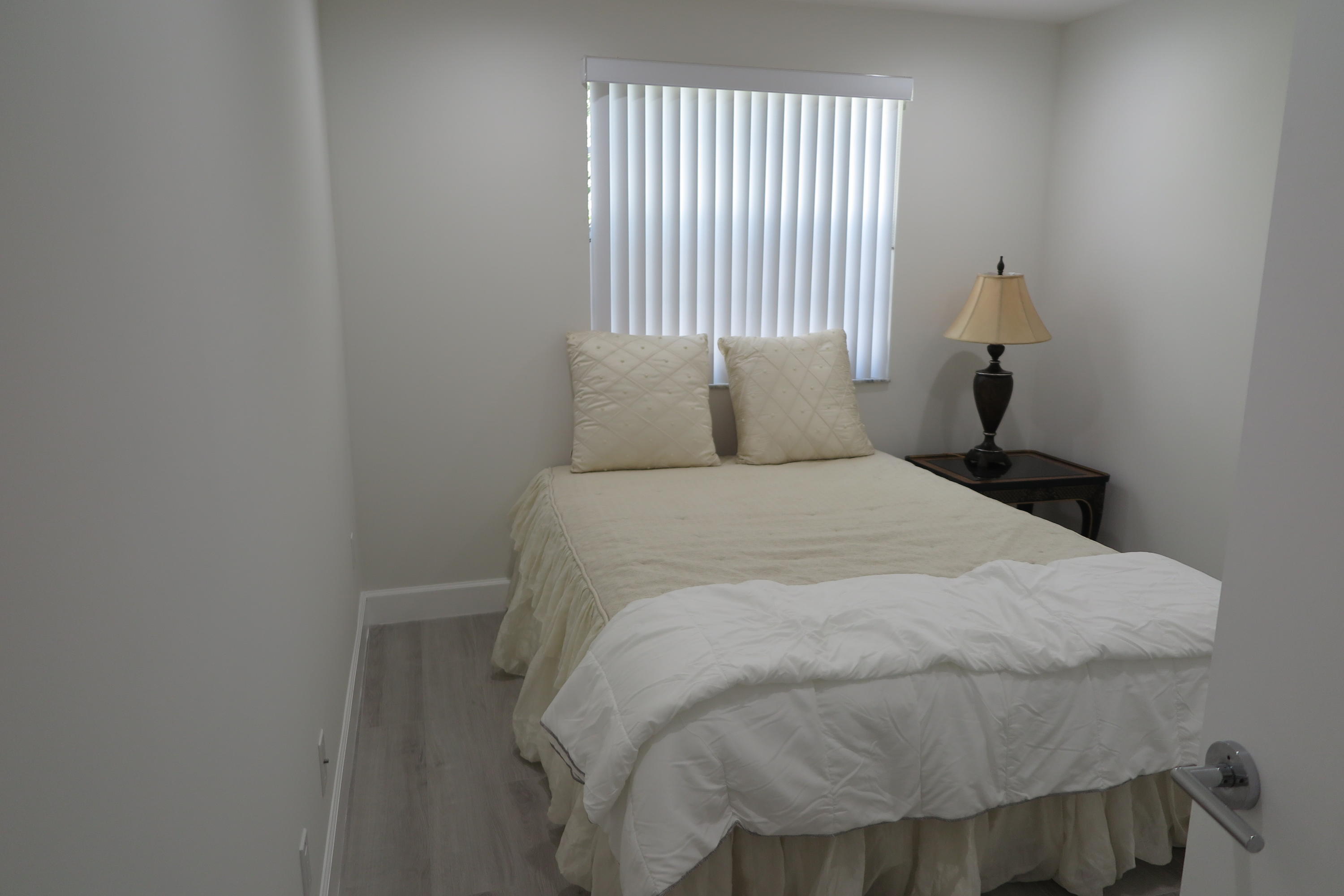 6721 Via Regina Boca Raton, FL 33433 - Photo 17 of 20 3rd bedroom