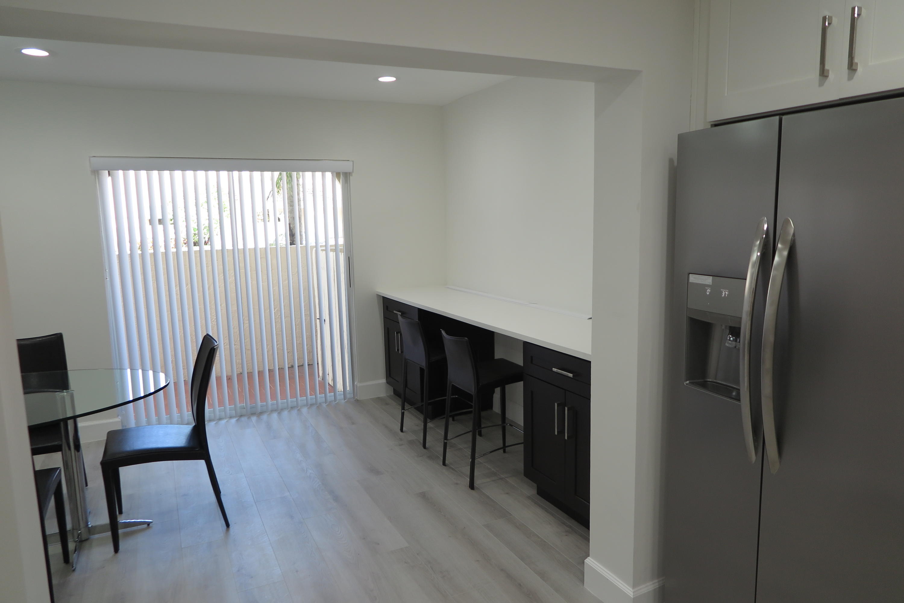 6721 Via Regina Boca Raton, FL 33433 - Photo 9 of 20 kitchen