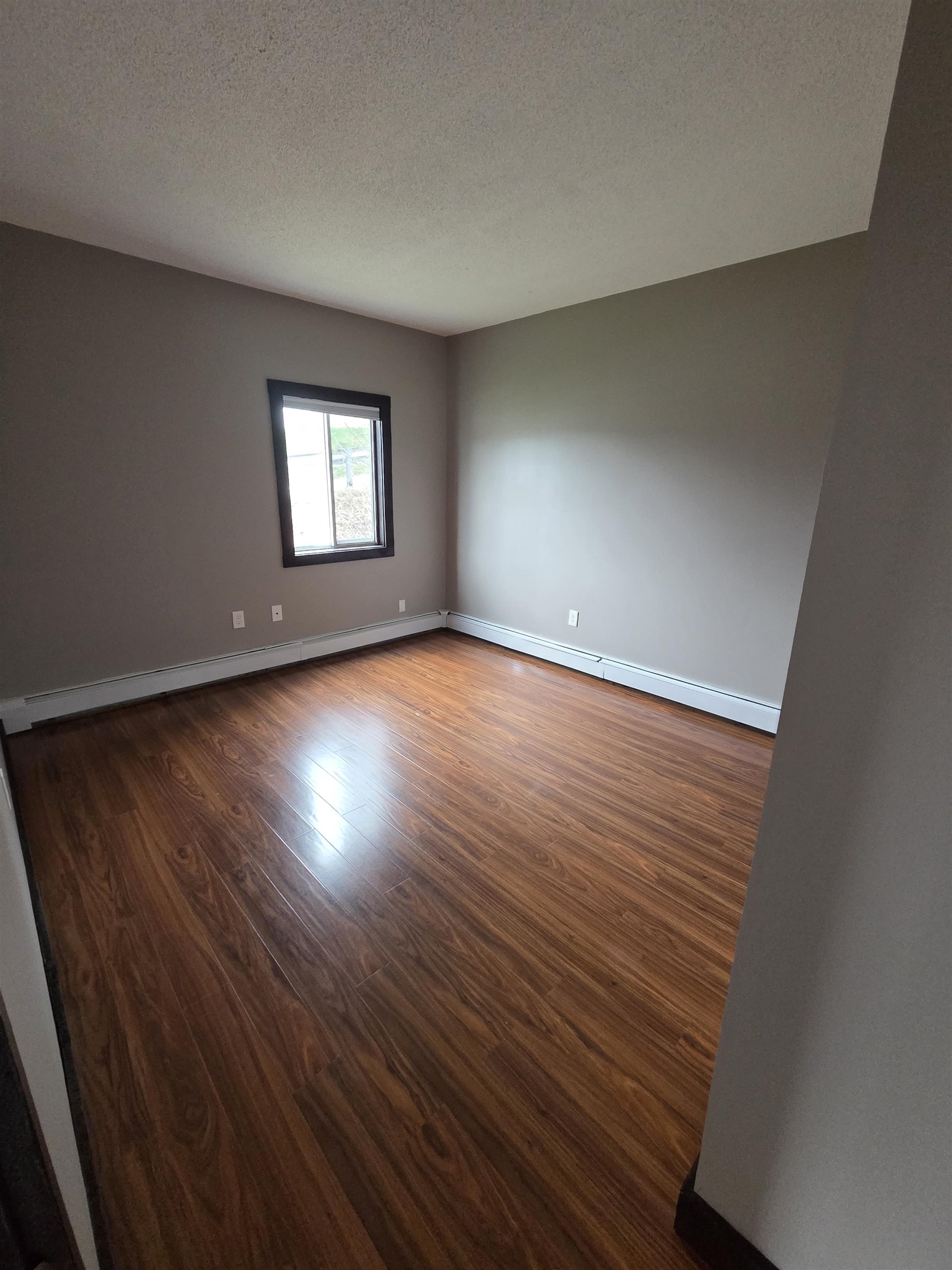 46 Maple Street, Unit 3 Littleton, NH 03561 - Photo 6 of 10