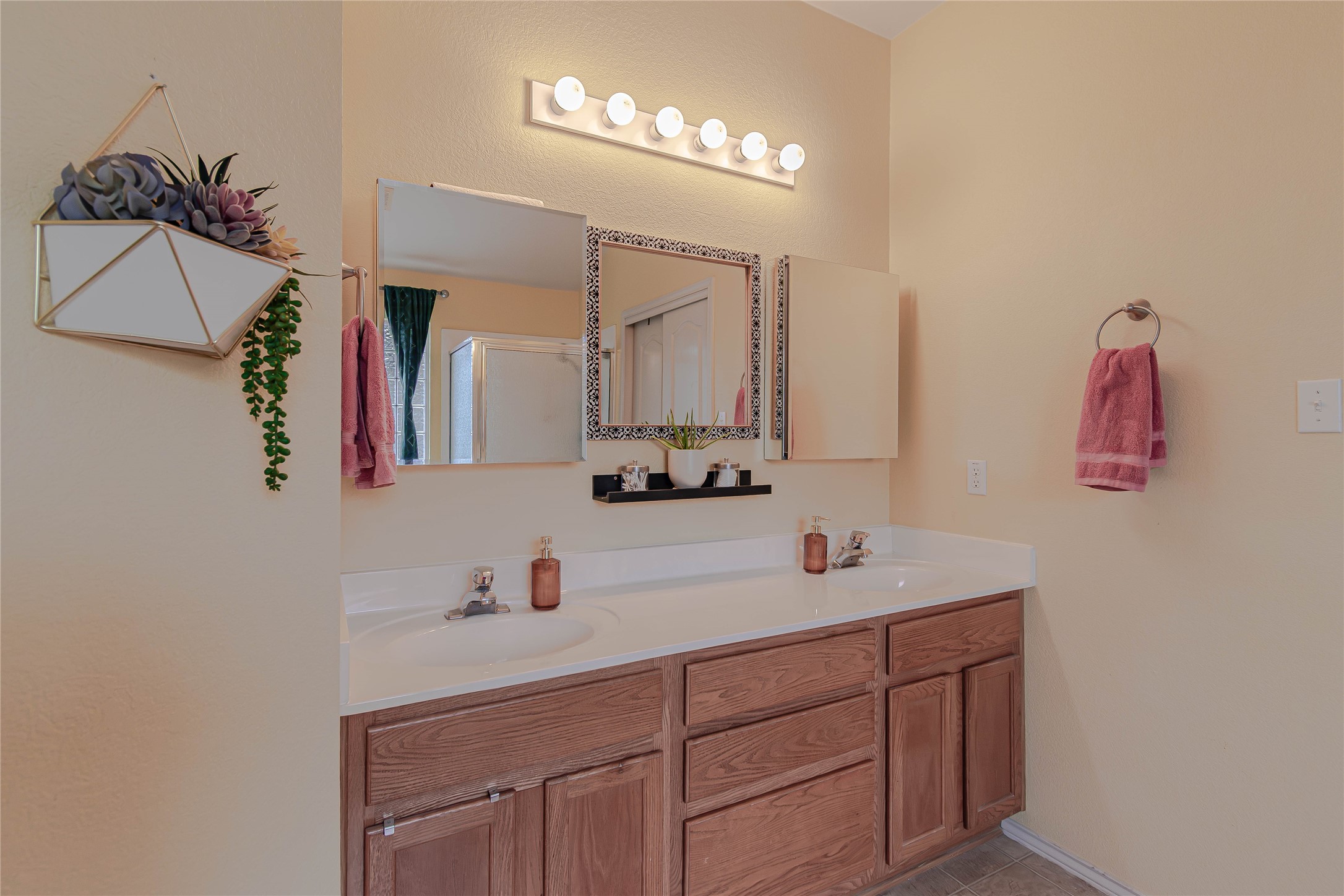 4716 Cockrell Court Austin, TX 78749 - Photo 26 of 40