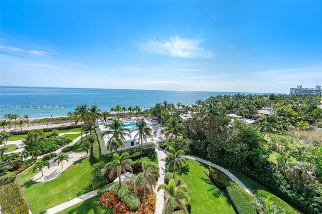 $2,300,000 | 609 Ocean Drive, Unit 8G, Key Biscayne, FL 33149
