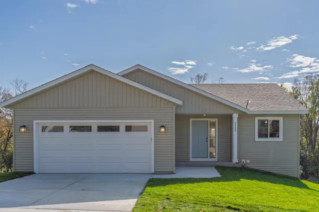 $341,800 | 2420 15th Street Southeast, Rochester, MN 55904