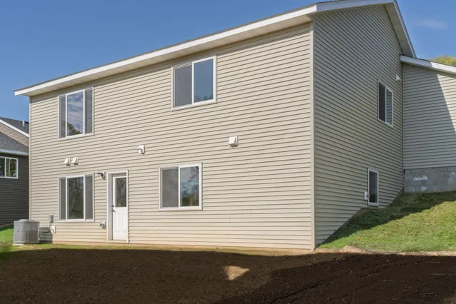 $341,800 | 2420 15th Street Southeast, Rochester, MN 55904