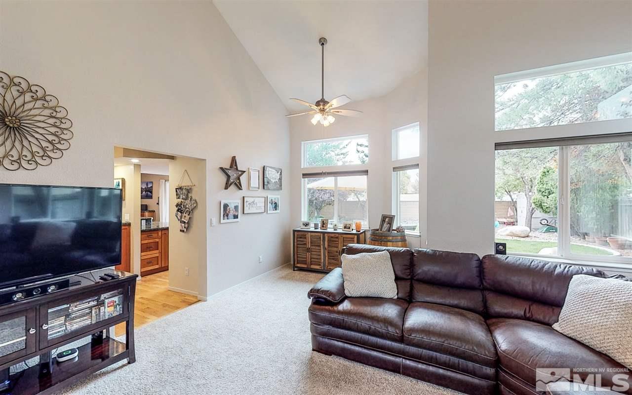 210 Brooktrail Drive Reno, NV 89519 - Photo 4 of 25 Photo 4