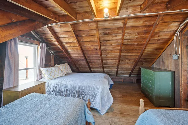 $649,900 | 22-24 Perkins Avenue, Hampton, NH 03842