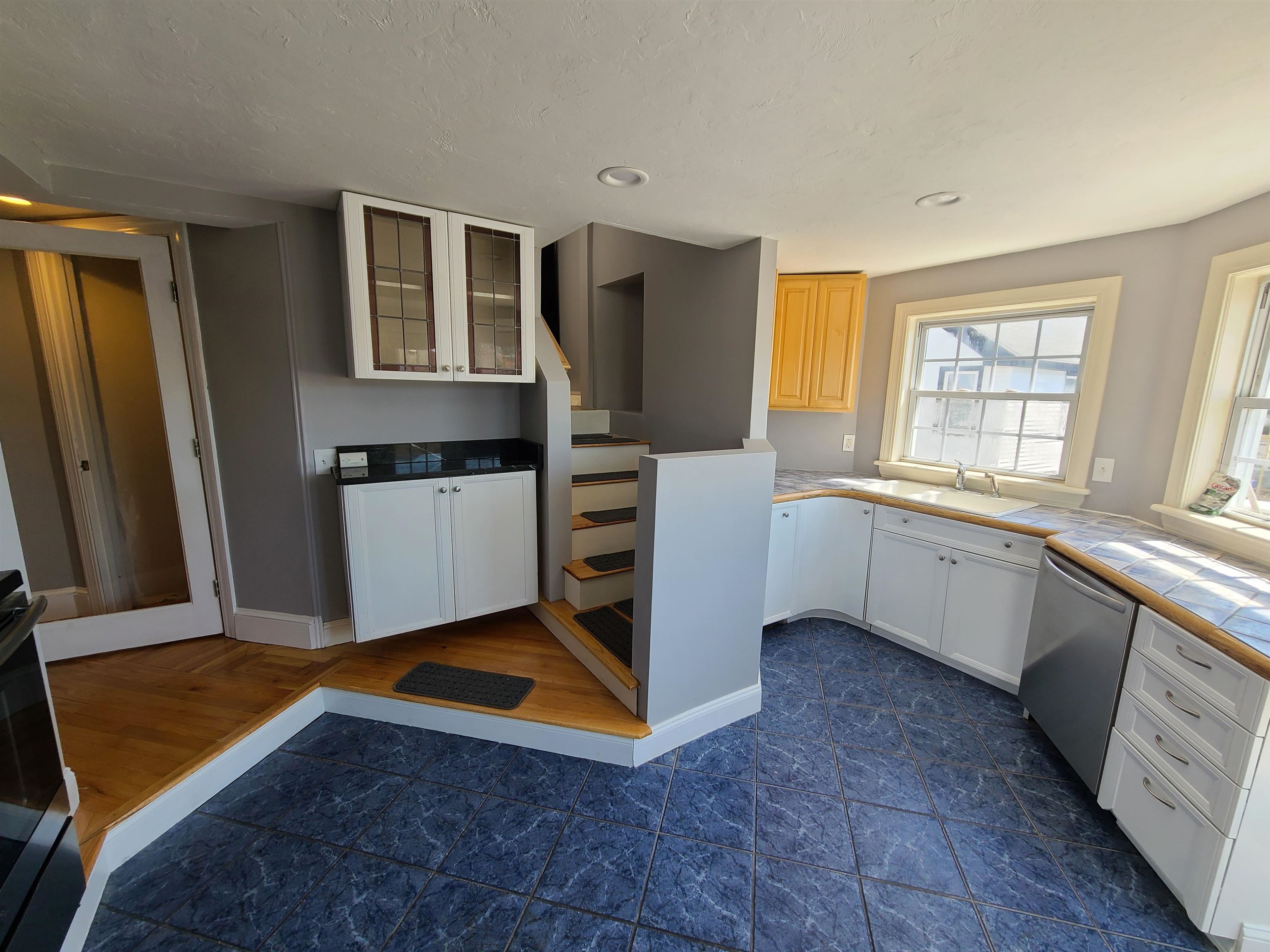 6 Francis Street Hampton, NH 03842 - Photo 25 of 39
