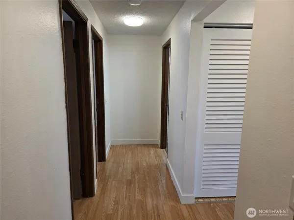 $2,000 | 3110 South 216th Street, Unit D1, SeaTac, WA 98198