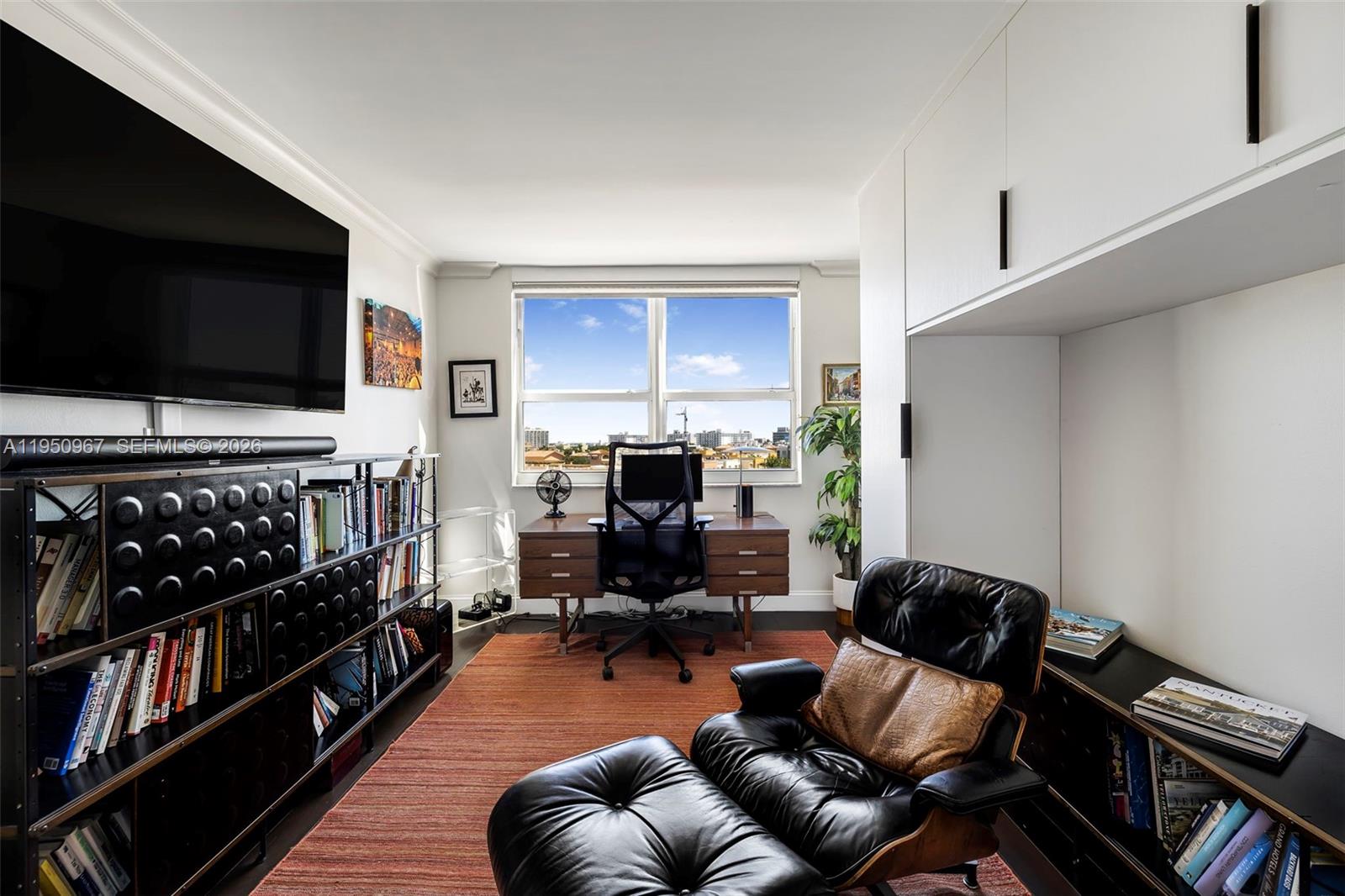 90 Alton Road, Unit 811 Miami Beach, FL 33139 - Photo 16 of 38