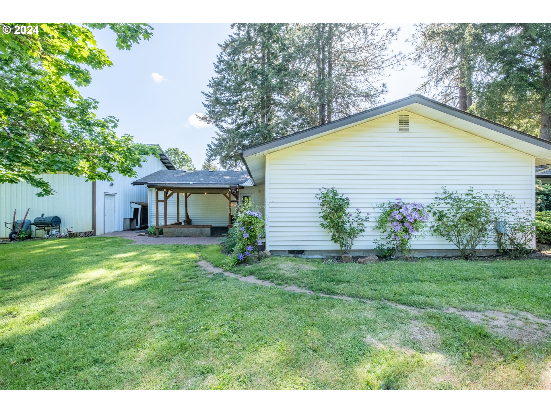 30854 Ty Valley Road Lebanon, OR 97355 - Photo 33 of 42 Gallery Image 33