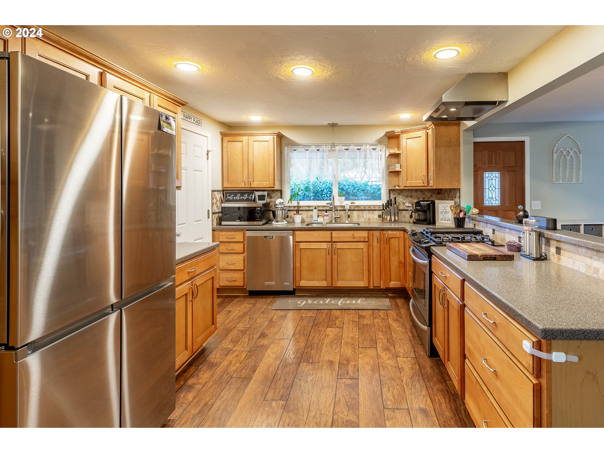 30854 Ty Valley Road Lebanon, OR 97355 - Photo 6 of 42 Gallery Image 6