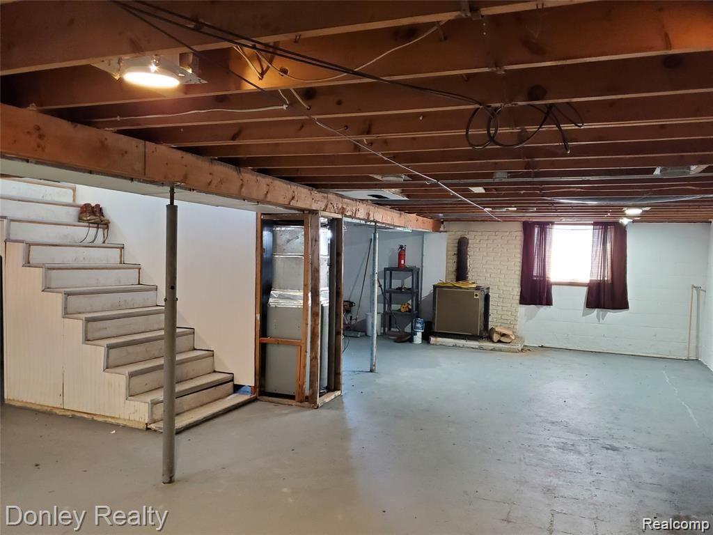 3399 Butler Road Marlette, MI 48453 - Photo 8 of 12