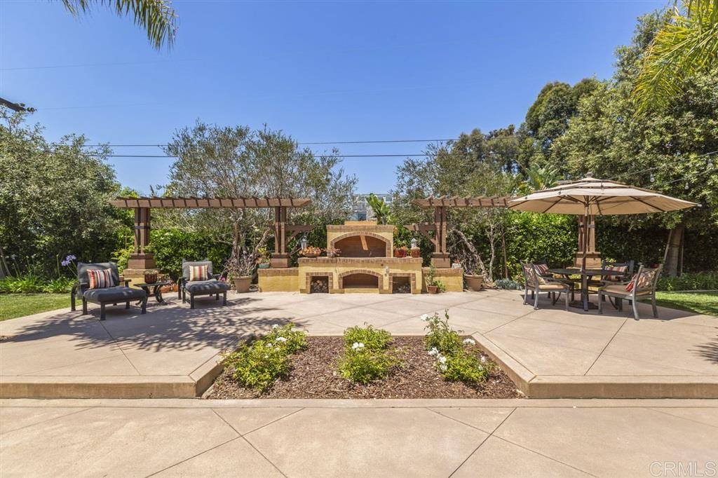 1002 Scarlet Way Encinitas, CA 92024 - Photo 11 of 25