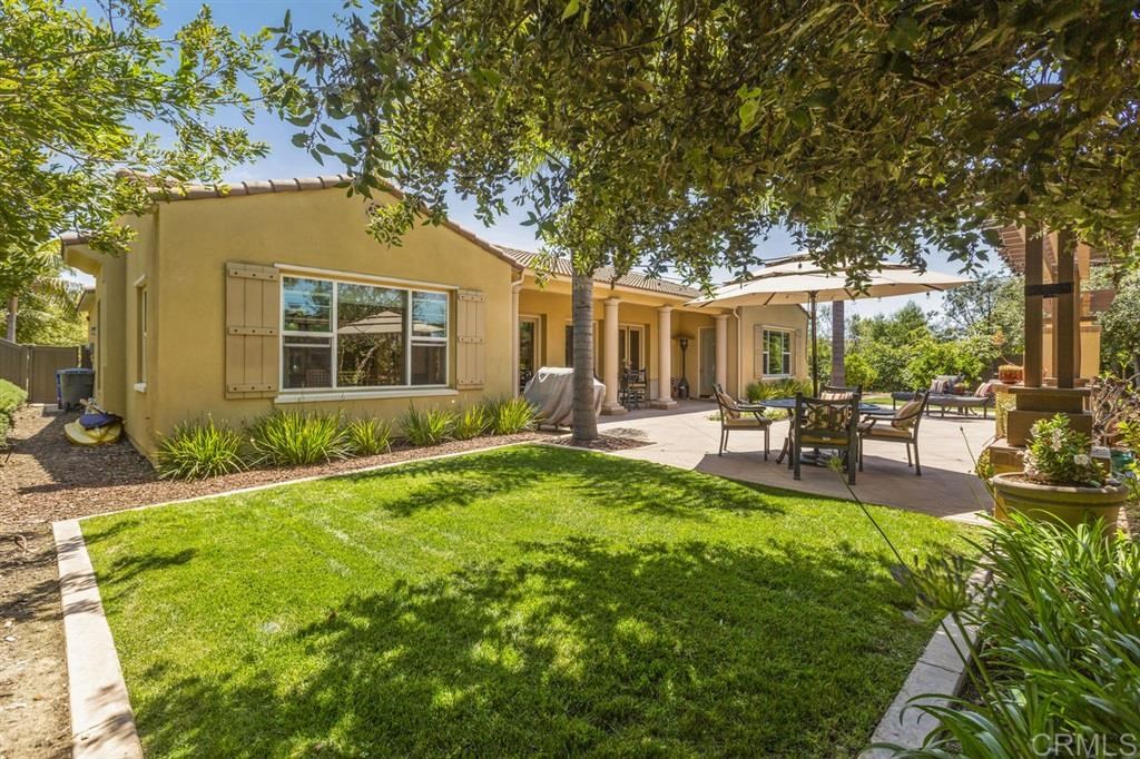 1002 Scarlet Way Encinitas, CA 92024 - Photo 12 of 25