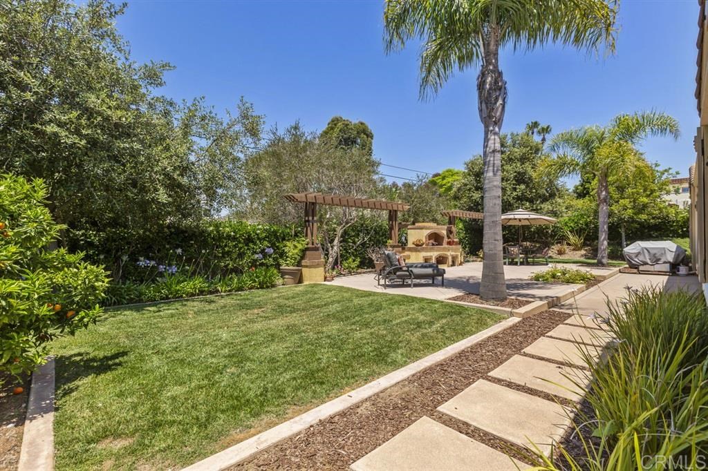 1002 Scarlet Way Encinitas, CA 92024 - Photo 13 of 25