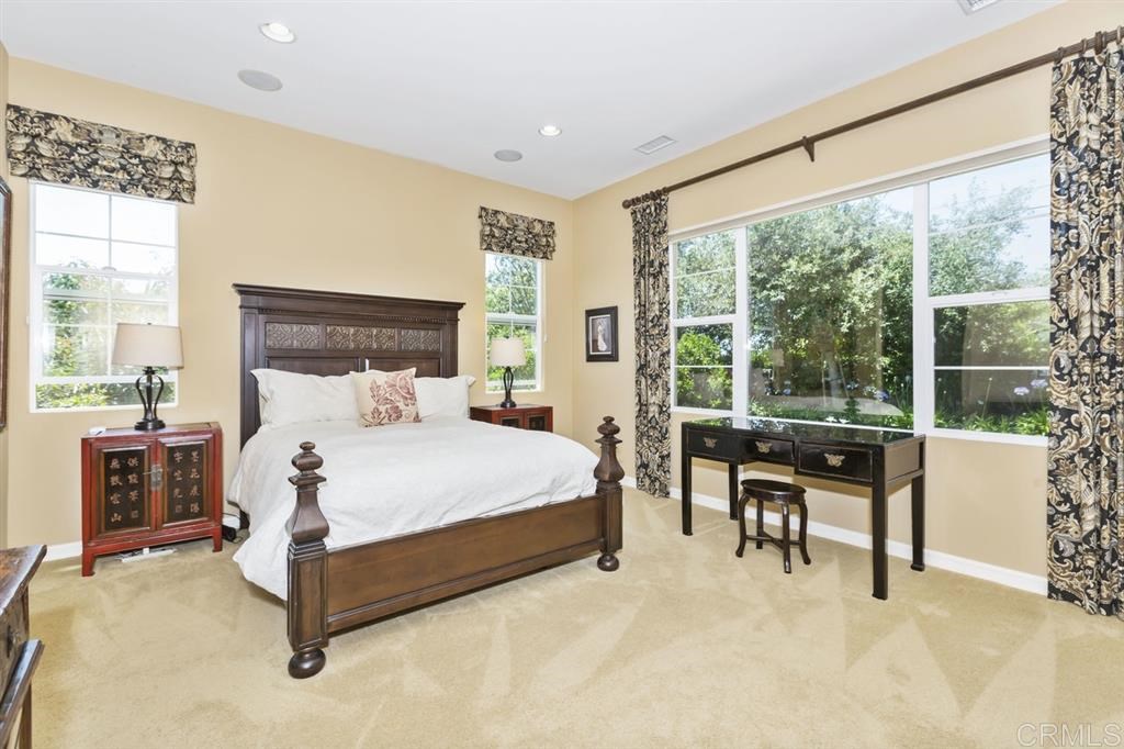1002 Scarlet Way Encinitas, CA 92024 - Photo 15 of 25