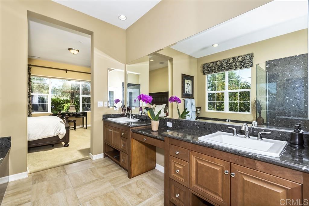1002 Scarlet Way Encinitas, CA 92024 - Photo 18 of 25
