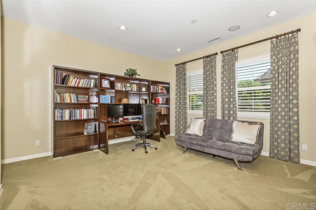 1002 Scarlet Way Encinitas, CA 92024 - Photo 20 of 25