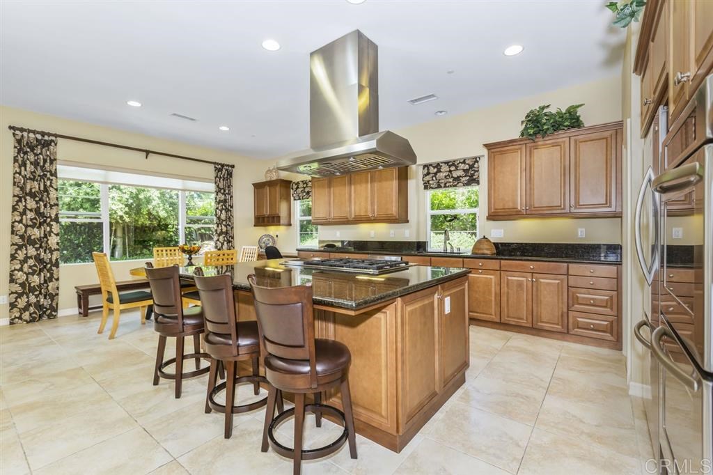 1002 Scarlet Way Encinitas, CA 92024 - Photo 6 of 25