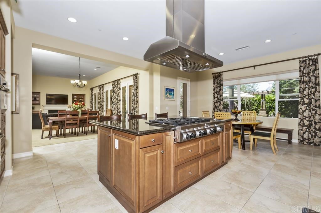 1002 Scarlet Way Encinitas, CA 92024 - Photo 8 of 25