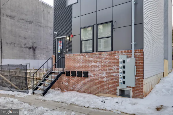 $1,850 | 2350 North 16th Street, Unit 3, Philadelphia, PA 19132