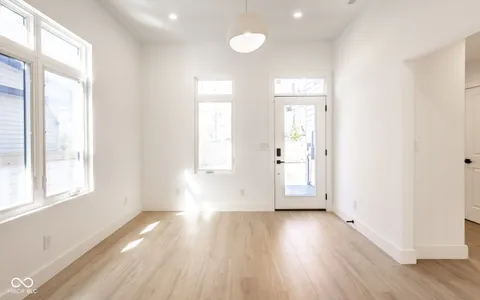 $320,000 | 4226 Norwaldo Avenue, Indianapolis, IN 46205