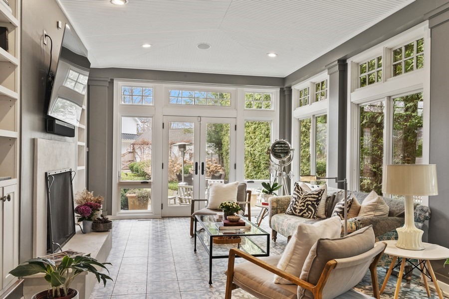 346 Sheridan Road Winnetka, IL 60093 - Photo 7 of 59 a living room with furniture and a large window